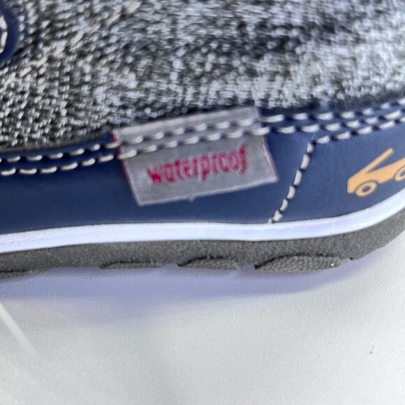 See Kai Run Sam Waterproof Boots size 4 in Navy & Gray - Picture 10 of 14